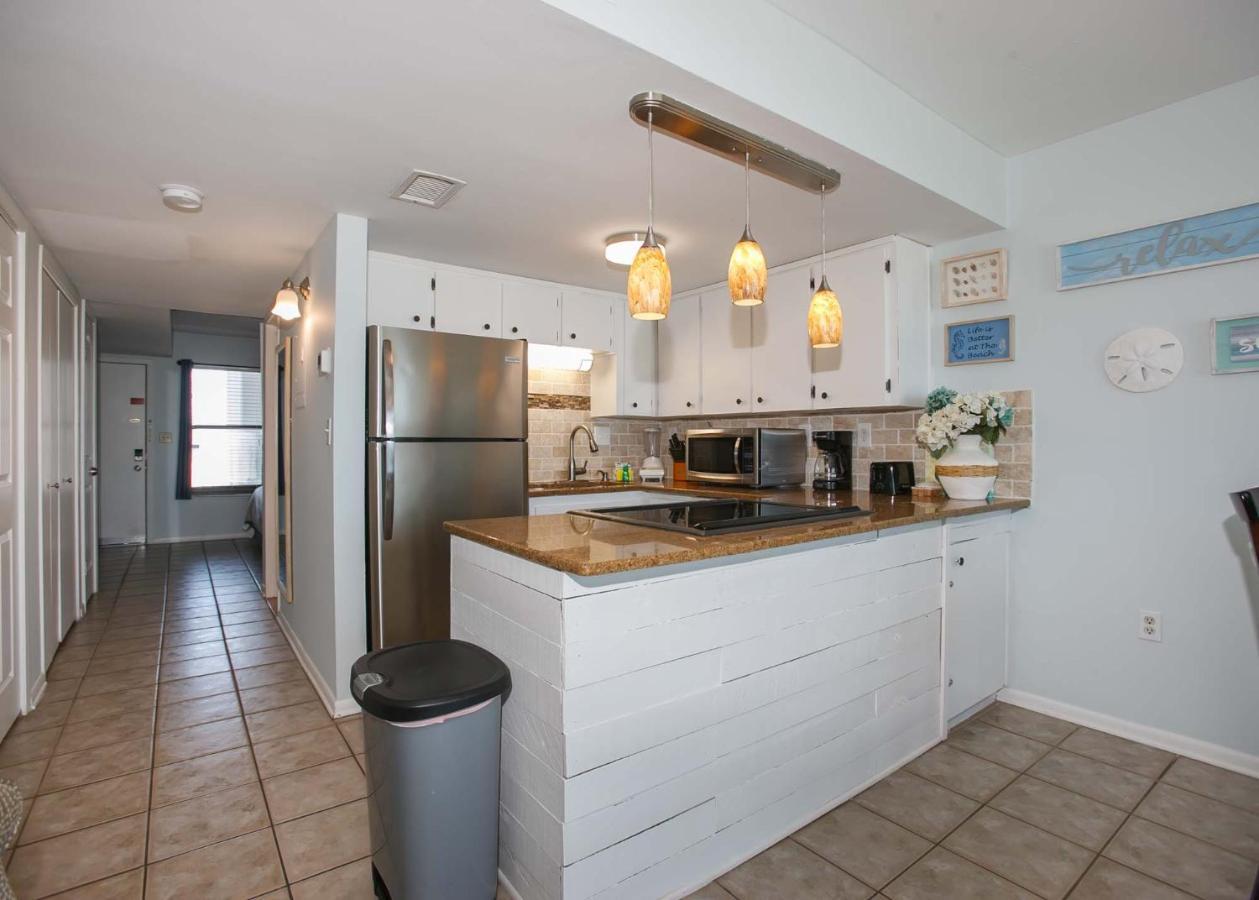 Island Winds West 477 By Albvr - Beachfront, Updated & Beautiful! Just Steps To The Beach & Hangout! Gulf Shores Exteriér fotografie