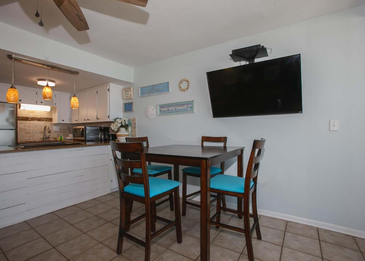 Island Winds West 477 By Albvr - Beachfront, Updated & Beautiful! Just Steps To The Beach & Hangout! Gulf Shores Exteriér fotografie